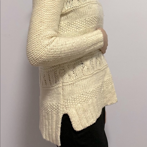 American Eagle wool blend chunky knit sweater XS - Picture 2 of 4